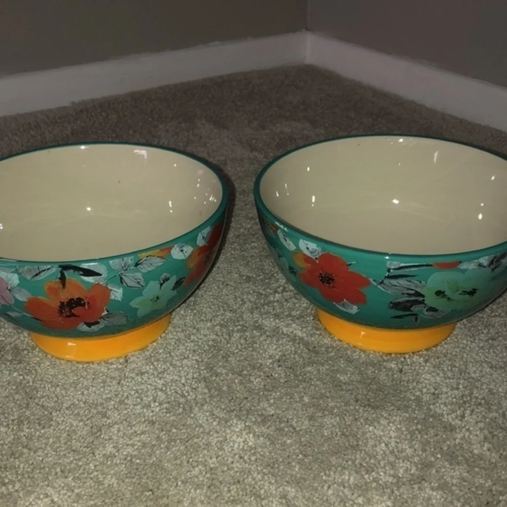The Pioneer Woman Cereal Bowl Set‎ (2) Floral